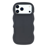 EIDERWOOD iPhone 17 Pro Max Flexibelt Plast Wavy Skal - Svart