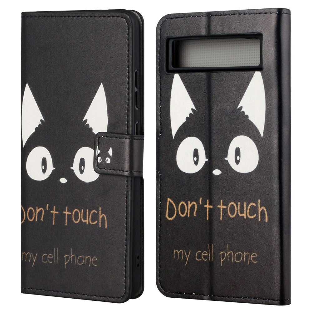 Google Pixel 7A PU-Läder Plånboksfodral med Stativfunktion - "Don't Touch My Cell Phone"