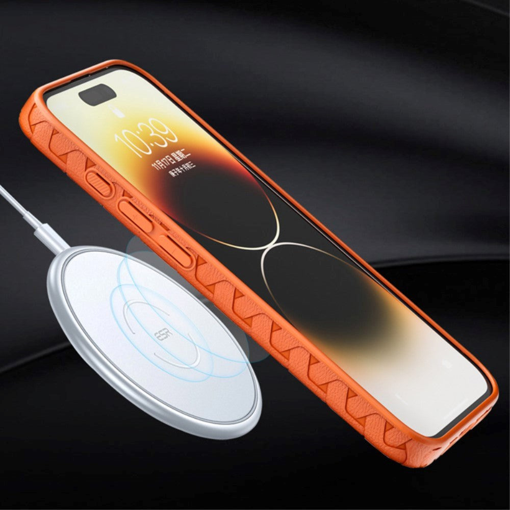 iPhone 15 Flexibelt Plastskal - Flätad Textur - Orange