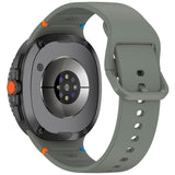 EIDERWOOD Samsung Galaxy Watch 8 / 8 Classic (40 / 44 / 46mm) Silikon Rem m. Söm - Army Green