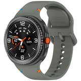 EIDERWOOD Samsung Galaxy Watch 8 / 8 Classic (40 / 44 / 46mm) Silikon Rem m. Söm - Army Green