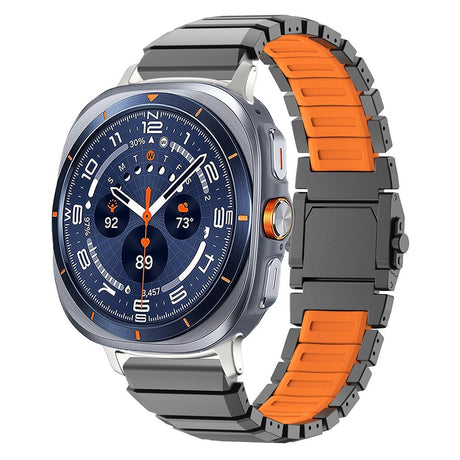 Samsung Galaxy Watch Ultra 2 / Ultra (47mm) Magnetisk Metall Armband m. Silikon - Grå / Orange