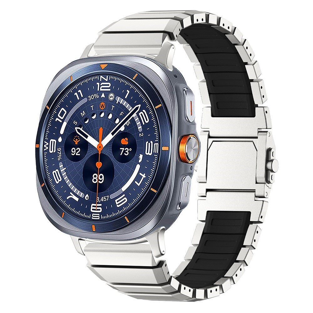 Samsung Galaxy Watch Ultra 2 / Ultra (47mm) Magnetisk Metall Armband m. Silikon - Silver / Svart