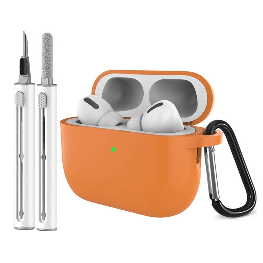 Apple AirPods Pro (3. gen.) Silikon Skal m. Karabinhake & Rengöringspenna - Orange