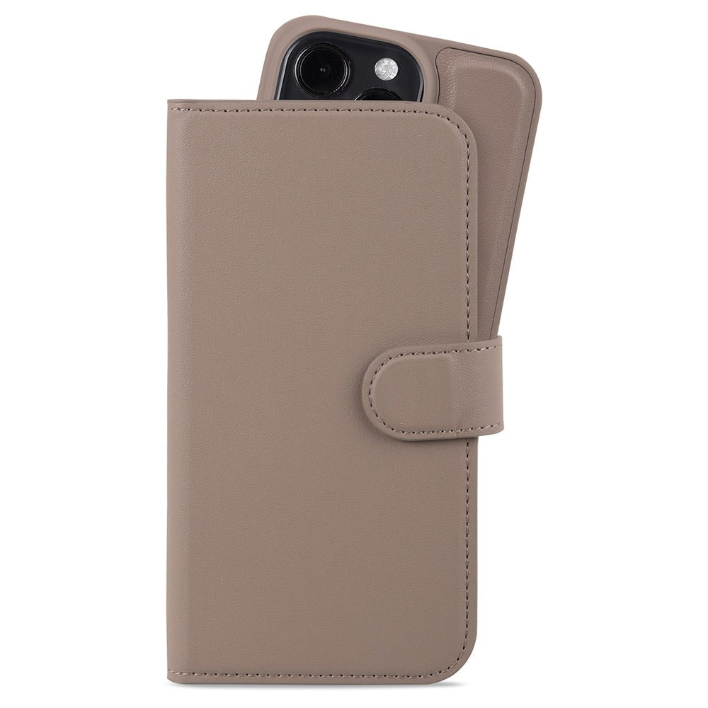 Holdit iPhone 15 Pro Wallet Case Magnet Plus - Plånboksfodral - Mocha Brown