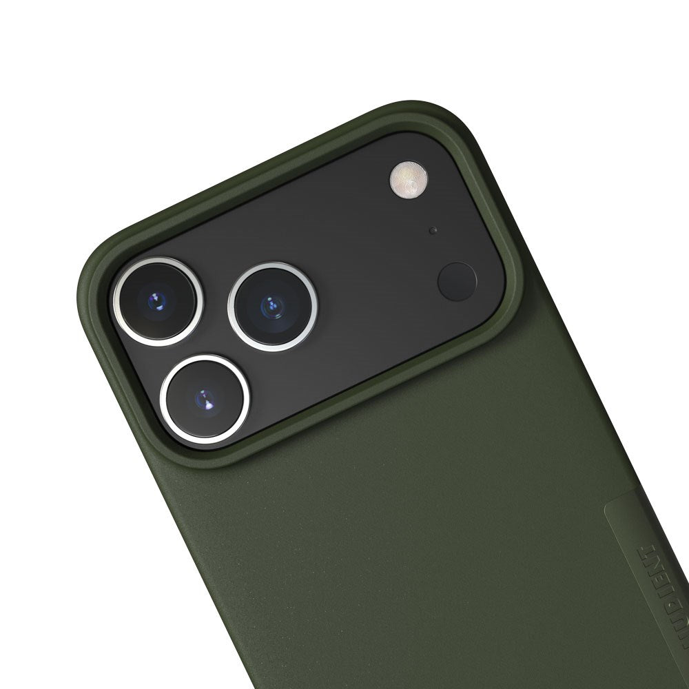 iPhone 18 Pro Max / 17 Pro Max Nudient Thin Case Skal - MagSafe Kompatibel - Pine Green