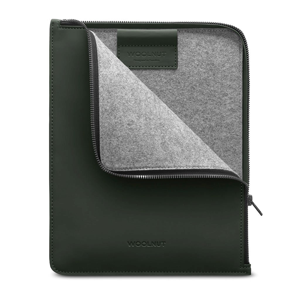 Woolnut Coated PU Leather Sleeve m. Dragkedja for iPad / Tablet (280 x 215mm) - Grön