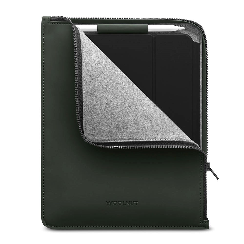 Woolnut Coated PU Leather Sleeve m. Dragkedja for iPad / Tablet (280 x 215mm) - Grön