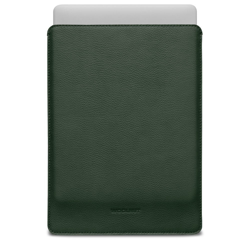 MacBook Neo 13 A18 Pro (2026) Woolnut Leather Sleeve - Grön