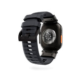 Apple Watch (42/44/SE/45/46/49) Epico Rubber Pro Klockarmband med Metallspänne - Svart