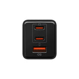 Spigen Essential 47W Väggladdare med 2 x USB-C & 1 x USB-A - Svart