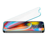 iPhone 16e / 14 / 13 / 13 Pro Spigen Glas.tr Skärmskydd - Härdat Glas - Genomskinlig