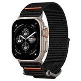 Apple Watch (42/44/SE/45/46/49mm) Spigen DuraPro Flex Nylon Armband - Svart