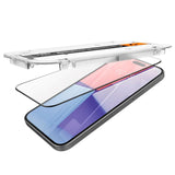 iPhone 15 Spigen EZ Fit Glas.tR Skärmskydd 2. Stk - Case Friendly - Svart Kant