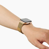 Apple Watch (42/44/SE/45/46/49mm) iDeal of Sweden Metallarmband - Metalic Gold