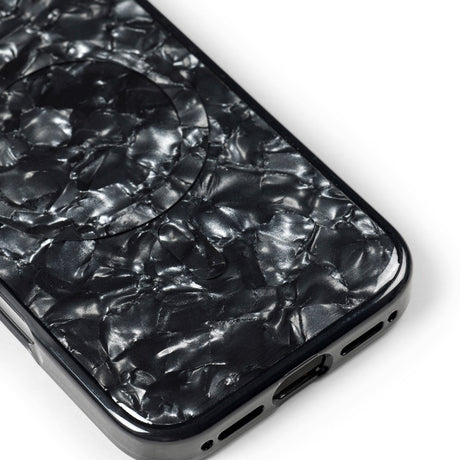 iDeal Of Sweden iPhone 17 Pearlized Skal - MagSafe Kompatibel - Black