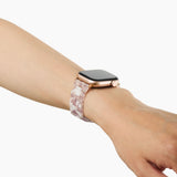 Apple Watch (42/44/SE/45/46/49mm) iDeal of Sweden Resinarmband - Pink Pearl