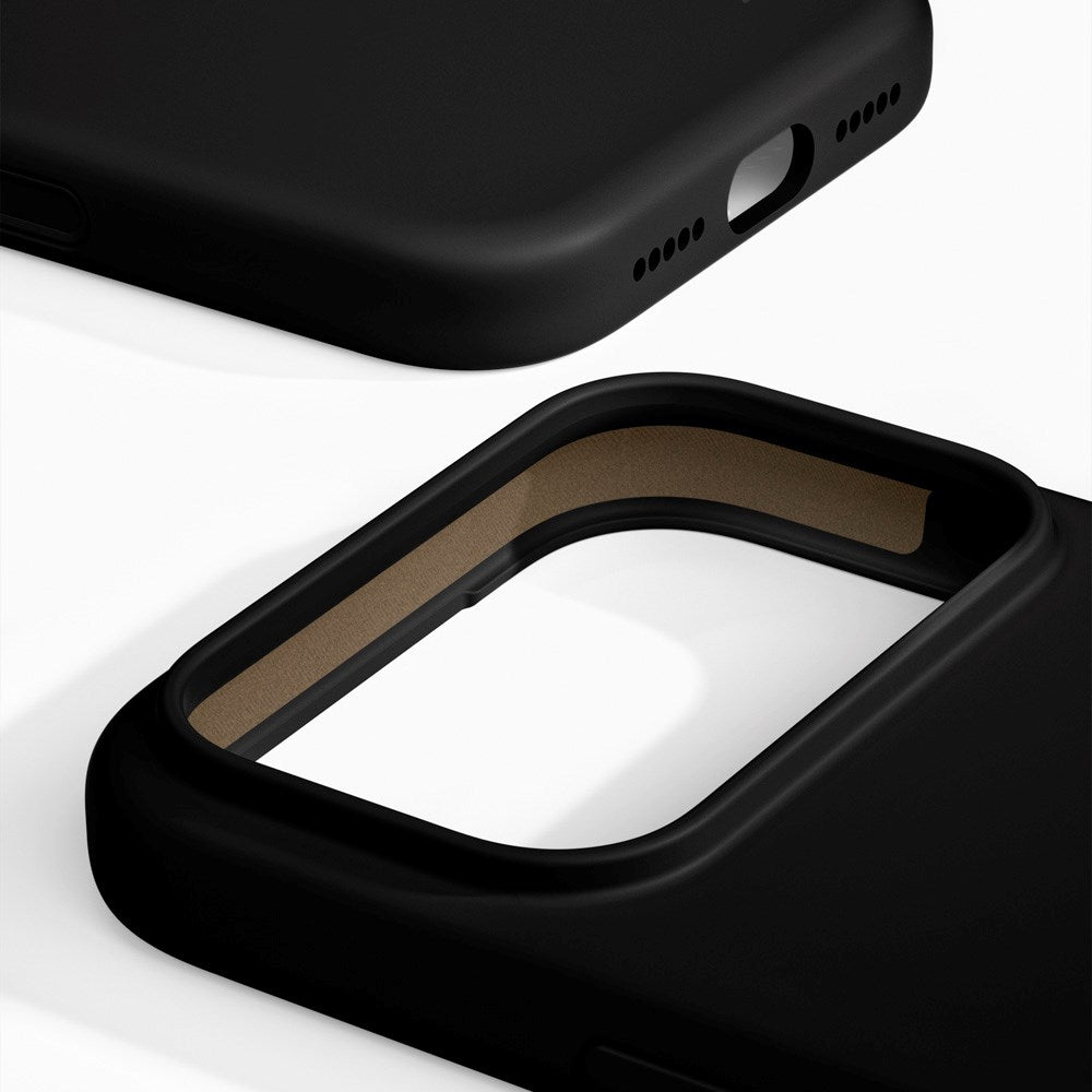 iDeal Of Sweden iPhone 17 Pro Max Silicone Skal - MagSafe Kompatibelt - Black
