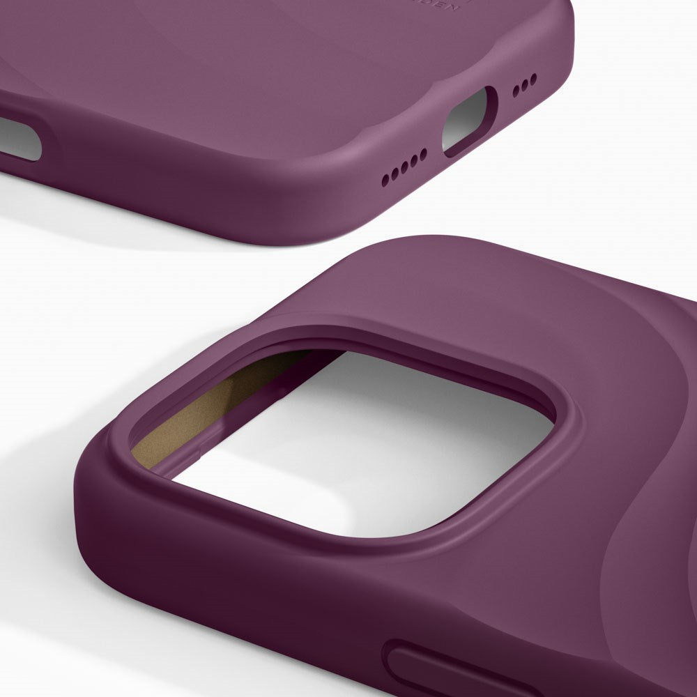 iPhone 16 Pro iDeal of Sweden Soft Swirl Silicone Skal - MagSafe Kompatibel - Velvet Plum