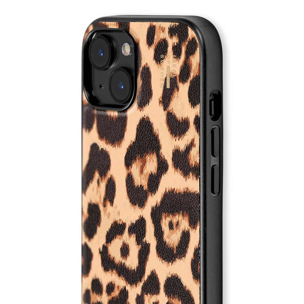 iDeal Of Sweden iPhone 16e / 15 / 14 / 13 Vegan Leather Skal - Timeless Leo