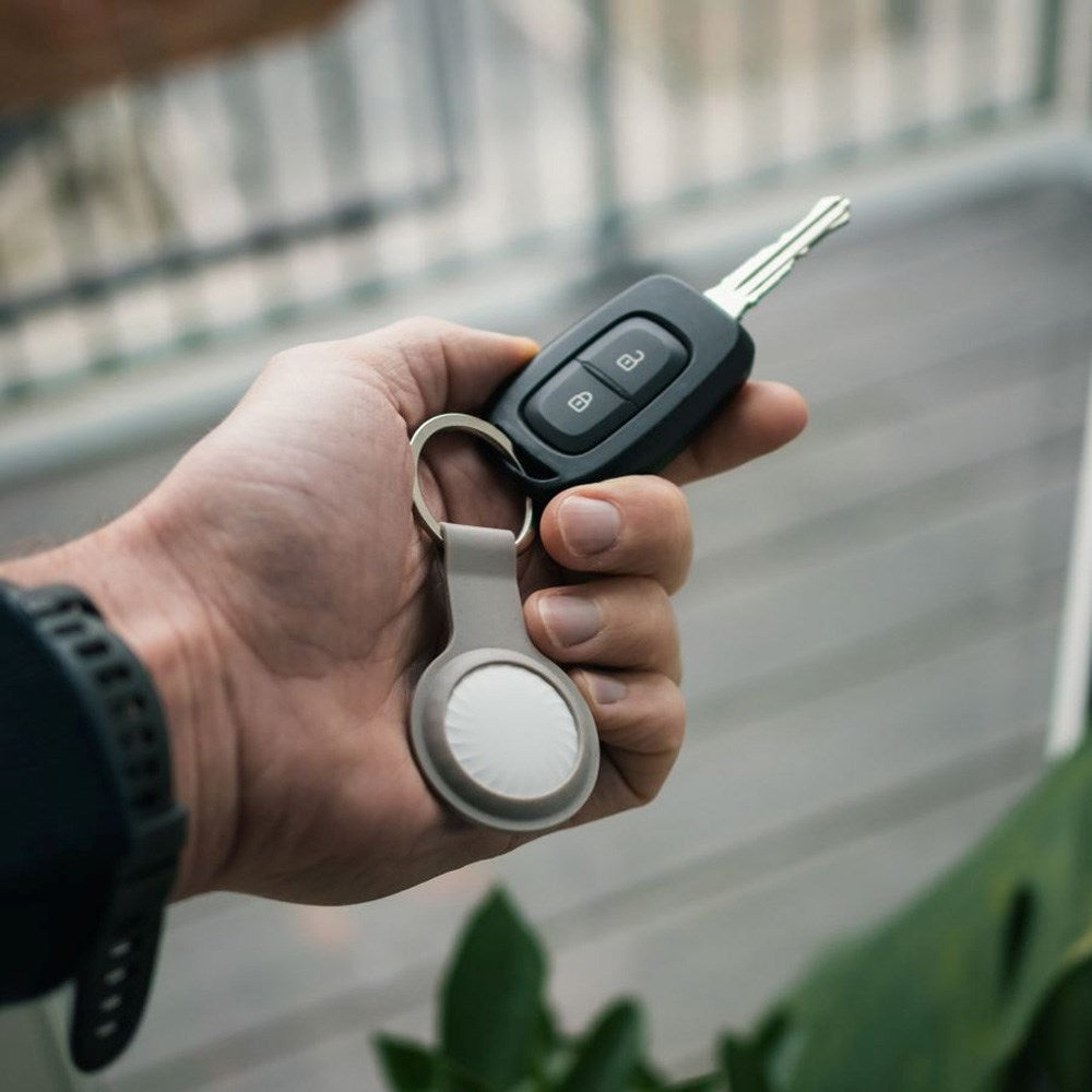 Lippa AirTag Nyckelring - Mörkblå