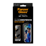 PanzerGlass iPhone 17 Pro Skärmskyddsglas med FastFit In-A-Box - Ultra Wide Fit - Genomskinlig