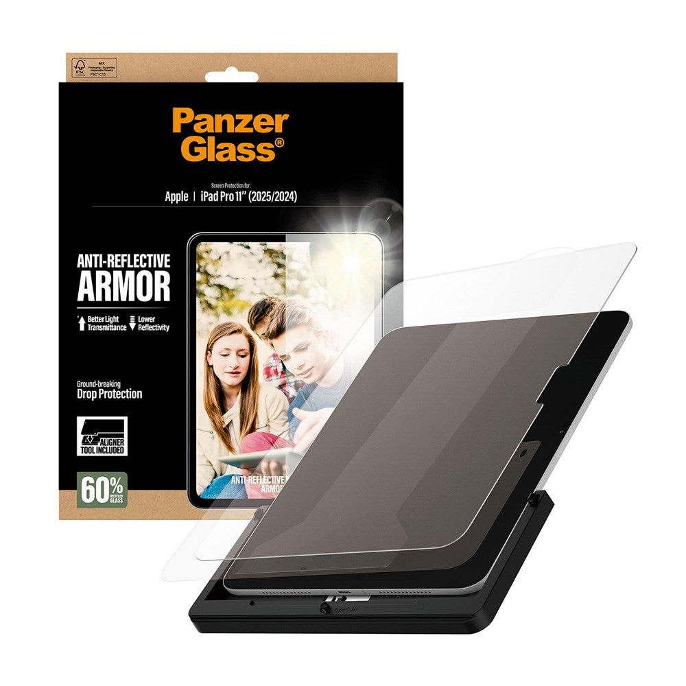 iPad Pro 11" (2025–2024) PanzerGlass® Antireflex Skärmskydd Ultra-Wide Fit med Monteringsverktyg