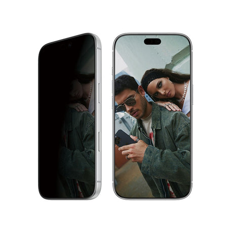 iPhone 18 Pro / 17 Pro SAFE by PanzerGlass Ultra-Wide Fit Skärmskyddsglas med EasyAligner - Privacy - Genomskinlig