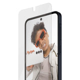 Samsung Galaxy A37 SAFE by PanzerGlass Ultra-Wide Fit Skärmskyddsglas med EasyAligner - Genomskinlig