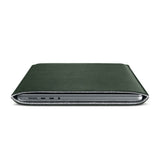 Woolnut MacBook Pro 14" M5 / M4 / M3 / M2 / M1 (2025 / 2021) Äkta Läder Folio Sleeve - 24.5 x 33 cm - Grön