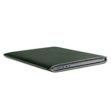 Woolnut MacBook Pro 16" M4 / M3 / M2 / M1 (2024 - 2021) Äkta Läder Folio Sleeve - 27.5 x 37.5 cm - Grön